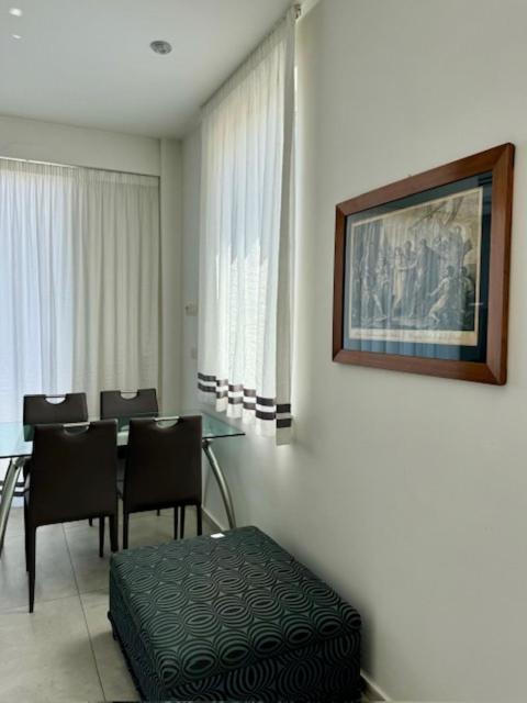 Hotel Cineapollo - Ogni Camera Un Film! เมสซีนา ภายนอก รูปภาพ